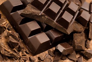 [Hot Item] Small Chocolate Moulding Machine Commercial Hot Chocolate Machine