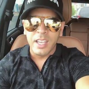 186K views · 8.8K reactions | Sal de la cueva!!! Agosto será grande #Imaginate #PegaPega Año glorioso. 礪 | Tito El Bambino | Facebook