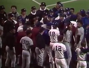 ⚾️On October 9, 1977 in the deciding Game 5 of the ALCS, after the Royals George Brett tripled in Hal McRae, Brett slid hard into the Yankees’ Graig Nettles at 3rd base. Nettles responded by kicking Brett, which started a bench-clearing brawl. After order was restored, Al Cowens drove in Brett with a groundout. But it would be the Yankees who would advance to the World Series with a 5-3 victory.⚾️ #Puff | Davenport Sports Network