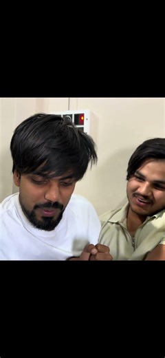 “Dost Ke Pairon Ke Baal Uda Diye 😱 | Girls Wax Strip Prank Gone Wrong 😂” #comedy #comedyvideos