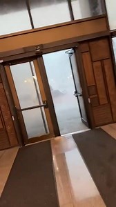 25K views · 192 reactions | Severe weather slams the US state of Kentucky Huntington Airport reported wind gusts reaching speeds of up to 45 meters per second, as confirmed by the National Weather Service. A tornado watch is in effect for Illinois, Indiana, Kentucky, Missouri, and Tennessee due to intense and hazardous weather. | Boerelegioen | Facebook