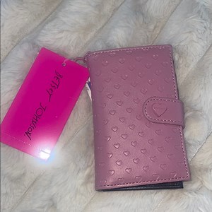 ❤️NEW!!!❤️ Betsey Johnson, Charming pink wallet with Heart-Embossed Wallet.