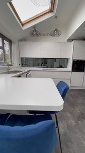 SMOKED GREY This Splashback gives off a smokey reflection that works in tangent with any silver features in your kitchen! QUOTE: https://www.creoglass.co.uk/splashbacks/mirrored-splashbacks #creoglass #design #mirror #kitchen | CreoGlass