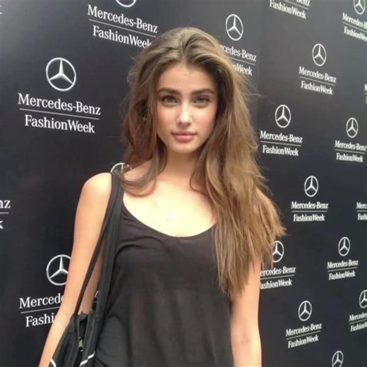 Taylor Hill: The Rising Star in Fashion