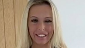 ‘Inappropriate’: Woman’s wild funeral outfit