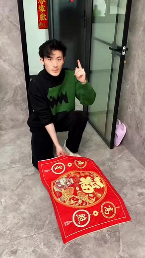 81K views · 618 reactions | Space-Saving Slipper Rack: No-Drill, Extendable, and Works as a Towel Holder. | Lili Animate | Facebook