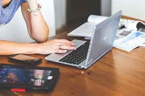 Exemplos de chatbot: 6 empresas que usam a tecnologia [case]