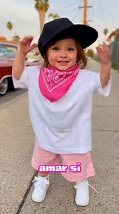 169K views · 5K reactions | Cuando te miro mi corazón me recuerda por qué creo en el amor ❤️ #bebedelbarrio #bebeslindos #reelsbabyviral #reelsbaby | Jackson Movie Official | Facebook