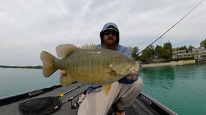 6.6K views · 201 reactions | This is the craziest CLEAR WATER bass...