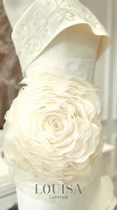 2.4K views · 79 reactions | Unveiling the latest launched dress of LOUISA with the beauty of the intersection of modern Western and mysterious Eastern cultures “ 퐑퐨퐬퐞 퐆퐚퐫퐝퐞퐧 퐏퐞퐚퐜퐞퐟퐮퐥 ퟐ” #louisasignature #makeadream #ntkbichhuyenngo #preweddingdress #hautecouture #louisass2024 #eventdress #louisaflagshipstore45kimma #highfashion | Louisa Signature | Facebook