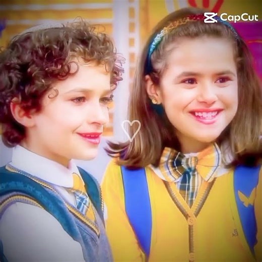 Valéria e Davi são fofos juntos amo eles demais! 💜💚☺️ #carrossel #edit #valeria #davi #casal