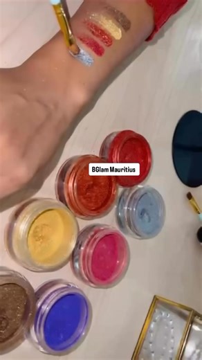 Huge savings on Pineapple cosmetics. Hurry while stocks lasts. . . . @bglammauritius #bglammauritius @pineapple_mauritius #pineapplecosmeticmauritius | BGlam Mauritius | Facebook