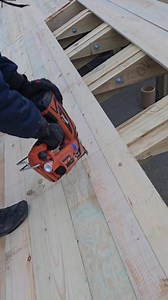#Hikoki #Paslode #Dachpoddasze #wood #roof #Deskowanie #Budowadachu #building #DekarzPoznań #Kryćiewstępne #DachySiepa | Dachy Siepa Dekarstwo- Blacharstwo- Ciesielstwo