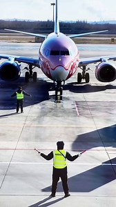 2.5K views | Korea hand waving job勞 | ᴛʀᴜᴇ ʟᴏᴠᴇ | Facebook