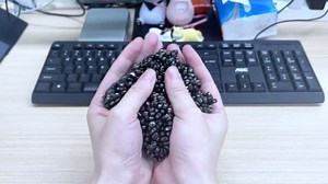 Magnetic Balls Over 1000 PCS Mini Magnetic Putty, with 2 Big Smooth Magnetic Beads, Fidget Toys for Adult, Weak Ferrite Putty Desk Toys for Office (Black)
