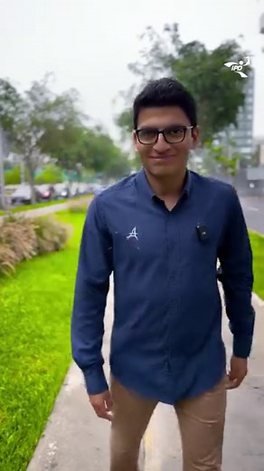 6.2K views · 195 reactions |  ¡Lucca Mesinas, bicampeón panamericano de surf y clasificado a París 2024, nos envía un cálido saludo navideño! ✨❤️  ¡Felices Fiestas, IPD!  #ipd #deporte #navidad | Instituto Peruano del Deporte | Facebook