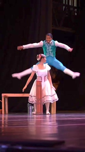 18K views · 390 reactions |  ¡El Ballet Nacional de El Salvador brilló en Santa Ana!  La presentación de "Majísimo" y "La fille mal gardée" cautivó con un grandioso espectáculo a los asistentes ✨. | Ministerio de Cultura de El Salvador | Facebook
