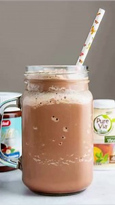 1.9K views | Looking for the perfect keto milkshake? This Chocolate Hazelnut Keto Milkshake recipe is one of our favorites! Smooth, creamy and the perfect chocolate hazelnut flavor. If you love Nutella then you will love this Chocolate Hazelnut Keto Milkshake! #lowcarb #keto #milkshake | Easy Family Friendly Keto/Low Carb Recipes | Facebook