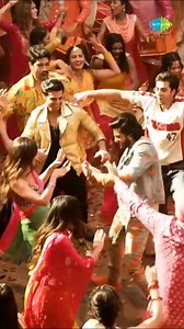 "From the rehearsal studio to the spotlight, 'What Jhumka' BTS captures the dynamic spirit that defines this energetic anthem. 🌟🎬 #BehindTheEnergy" #WhatJhumka #RanveerSingh #AliaBhatt #RockyAurRaniKiiPremKahaani #ArijitSingh #JonitaGandhi #Bts #Making | Saregama