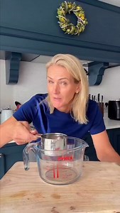 126K views · 4.1K reactions | Pleasantly surprise with this one! 250ml of hot water 250g of Greek yog 1 sachet of SF jelly Mixy Mixy Leave to set in the fridge for a few hours / overnight Top with raspberries and a load of grated dark choc Enjoy eating joy Credit to: @beatrice.caffrey_ ig | Louis Howard Personal Trainer | Facebook