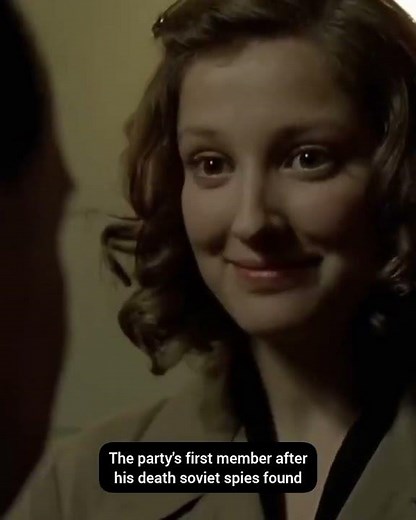 Downfall, Hitler gives Magda Goebbels a special gold medal, a symbol of loyalty #downfall #movie