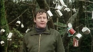 Watch Good Neighbors Season 1 Episode 3 - The Weaker Sex?