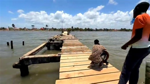 Dangriga Town Pier Repairs Completed — A Community Effort Rooted in Pride and Nostalgia Dangriga, July 28, 2025 — Repairs to the iconic Dangriga Town Pier have been completed, thanks to the generosity of donors and the hard work of dedicated volunteers. The project, inspired by civic pride and a deep sense of nostalgia among Grigalizeans, brought the community together to restore a cherished landmark that holds cultural and historical significance for the town. According to lead organizer Mauric