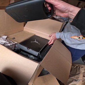 41K views · 442 reactions | Bought overseas military storages #storagewars #storages #money | Storage Auction Pirate | Facebook