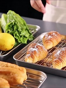 Small Rectangular Stainless Steel Roasting Pan with Rack, Nonstick, 26.5 x 20.5 x 5CM, Silver