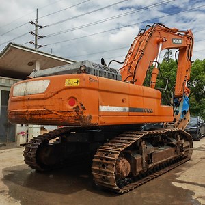 [Hot Item] Reliable Doosan Dx500LC Pre Owned 50 Ton Excavator Available for Large Scale Construction and Bulk Material Handling