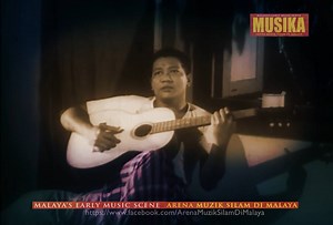 Tunggu Sekejab (Wait A While) - Filem Sarjan Hassan (1958) Music : P.Ramlee Lyrics: S. Sudarmaji Musika celebrate 60th years of Tunggu Sekejab. 60 years endlessly worth waiting. :) #pramlee #filemklasik #tunggusekejab #sarjanhassan | Musika - Malaya's Early Music Scene from 1900s to 1965