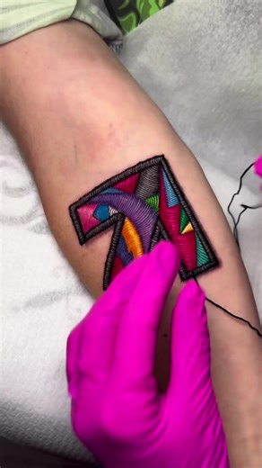 #tattooart #tattorealista #tattoideas | POKER Design