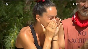 Δύσκολα τα πραγμάτα στους Διάσημους🔥 Αλλά ένα δυνατό έπαθλο έρχεται! Ο πρώτος αγώνας επικοινωνίας είναι γεγονός🥹 #SurvivorGr 21:00 #SkaitvGr | Survivor Greece