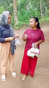 Arak be jari goda dagangan ku,kulak2 ku be pantes kedik2 mendagang no 🤣🤣🤣🤣🤣🤣🤣🤣🤣 #facebokkkproo #vidio #lucu #komedi #bayanKLU #sorotan #semuaorang #fypppppp | Aman Doni Dani