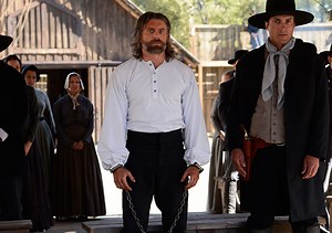 'Hell on Wheels' Season 3, Episode 10: 'Get Behind the Mule'