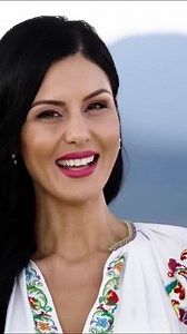 " Tinerete stai cu mine " LAVINIA FURTUNA🔴 #tinerete #staicumine #LaviniaFurtuna #muzicapopulara #topmuzica #popular | O melodie pentru tine