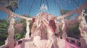 432K views · 5.1K shares | Carol G - Nicki Minaj - Tusa | Janeth Guaman | Facebook