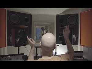 Garmiani In The Studio Making "FOGO" with Julimar Santos