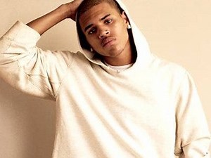 MTV VMA 2012: Chris Brown gana el Moonman a Mejor Video Masculino