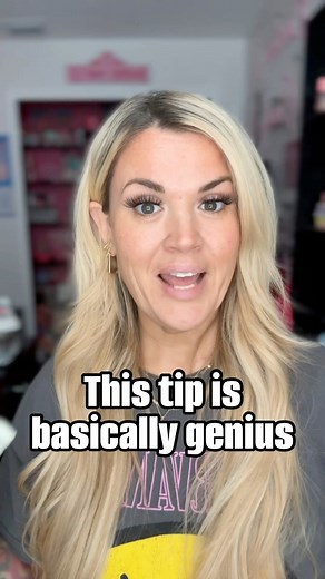 💡Ok what’s the verdict?! Did you find this helpful?? 🤔 Makeup can be hard, but I’m here to help you with all the things! What kind of tips do YOU need for your makeup? I got you girl!! 🎀 💬If you’d like to get color matched for this cream makeup that I sell, comment MAKEUP. , I’ll help you find your perfect shades and brushes and help you build a custom palette! | Mackenzie Fultz