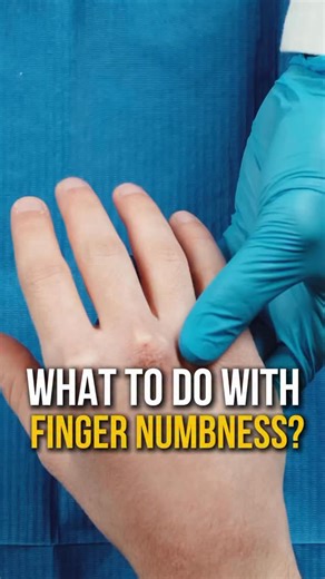 ✋🏻🤯 WHY YOUR FINGERS GO NUMB? The reason is NOT always in your hand! Finger numbness often comes from: 👉 Shoulder tension 👉 Tight neck muscles 👉 Nerve compression along the spine That’s why just massaging your hand won’t fix the problem. You need to release the whole chain. In the video I show are 3 simple techniques you can try right now to reduce numbness and improve circulation 🙌 Want me to publish technique from knee pain? Write KNEE below👇 #osteopath #osteopathy #health #healthy #ant