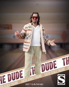 Really tie the room together with His Dudeness, El Duderino...or simply, The Dude. This Sixth Scale Figure is truly dreamy! https://side.show/thedudefb #TheDude #TheBigLebowski #Figure #Bowling #PopCulture #JeffLebowski #SixthScale #CultClassic #Opinion #Collector #Collection | Sideshow Collectibles