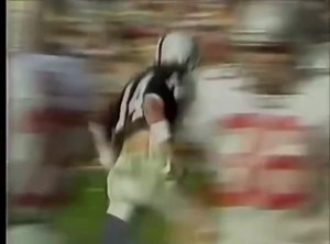 1980 Fiesta Bowl v Ohio St — QB Todd Blackledge fools the defense and runs it in for the score! PSU defeated Ohio St 31-19 #WeAre 🏈🔵⚪️ | The Penn State Bank Button Society