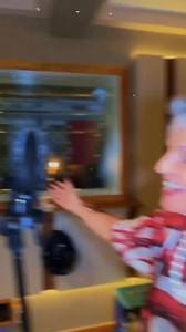 82K views · 3.9K reactions | Com o Natal chegando, eu logo lembro desse encontro mágico entre mim e o @pefabiodemelo.  Colcha de Retalhos é uma canção muito especial pra mim e, aproveitando que hoje é dia de #tbt, vim compartilhar com vocês essa saudade e saber: quem continua ouvindo essa canção com essa mensagem tão importante?! Um beijo, te vejo!  #IsabellaTaviani #PadreFabiodeMelo #Natal #Mensagem | Padre Fábio de Melo | Facebook