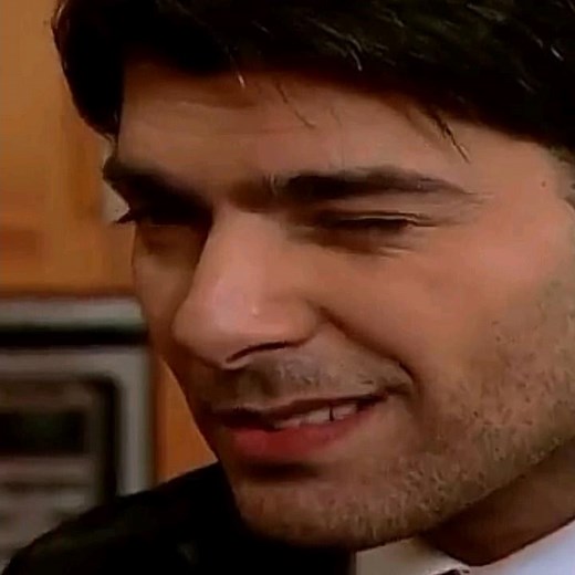 غمزه جينك تورون 😎🔪 cenk turon hira ve orhun