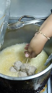 PROSES PEMBUATAN PENTOL ABOY | Hobby Makan