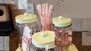 2.7K views · 201 reactions | Dollar Tree DIY Room Decor _ DIY Farmhouse Decor #GlueGunsRoses | Glue Guns & Roses | Facebook