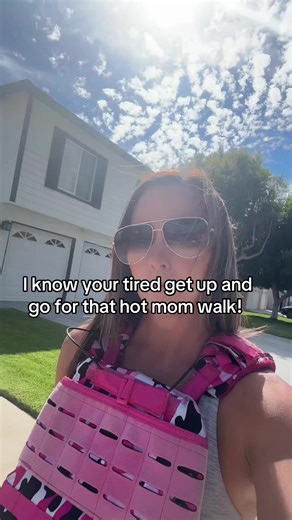 It’s the season to become MiLFS! #momtok #fitmoms #healthylifestyle #hotmomsoftitkok #momconfidence