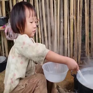 Poor orphaned girl catching duck to sell to earn money to feed her younger brother Part 28 | MildredNelson
