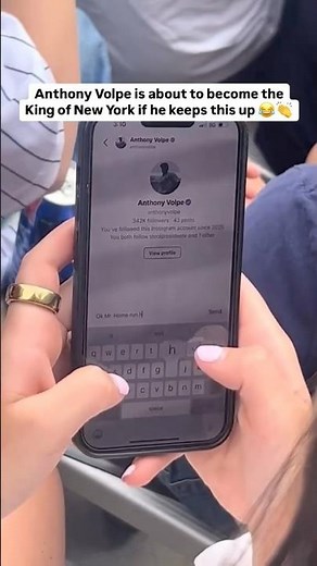 Elite rizz 😂 #baseball